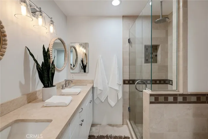 6690 Vista Del Mar D, Playa Del Rey, California 90293