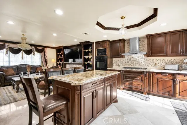 130 E Alderwood Avenue, Orange, California 92865