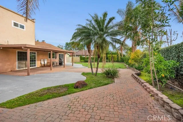 130 E Alderwood Avenue, Orange, California 92865