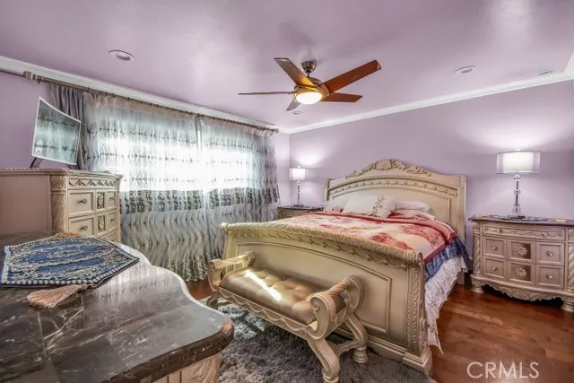 130 E Alderwood Avenue, Orange, California 92865