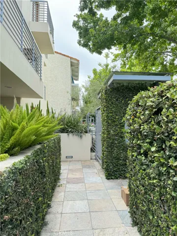 1544 11th Street 3, Santa Monica, California 90401
