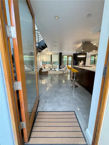 1544 11th Street 3, Santa Monica, California 90401