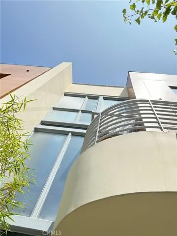 1544 11th Street 3, Santa Monica, California 90401