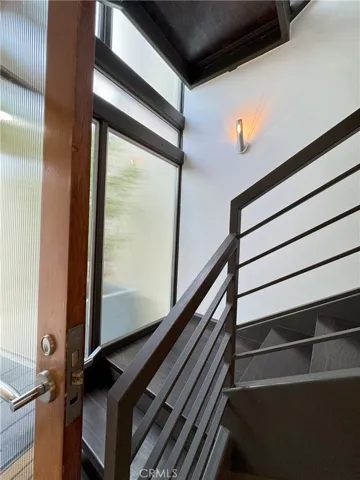 1544 11th Street 3, Santa Monica, California 90401
