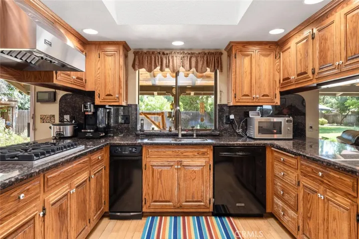 225 Somerset Place, Chico, California 95973