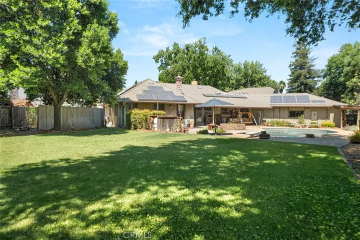 225 Somerset Place, Chico, California 95973