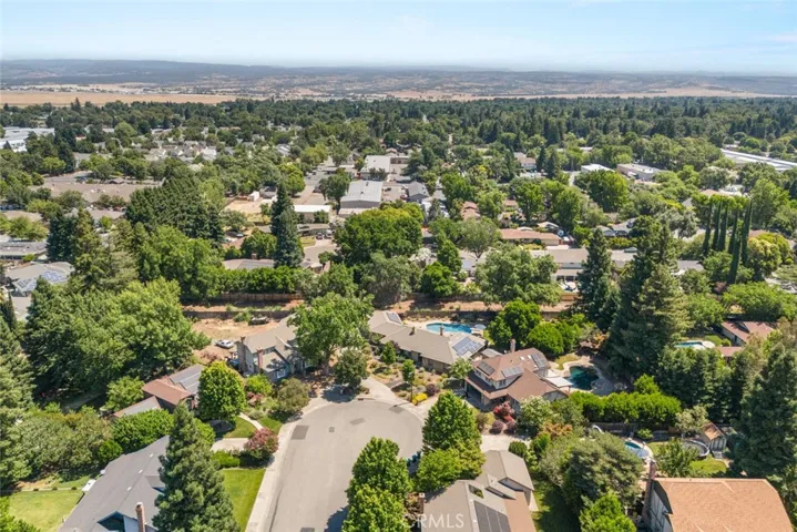 225 Somerset Place, Chico, California 95973