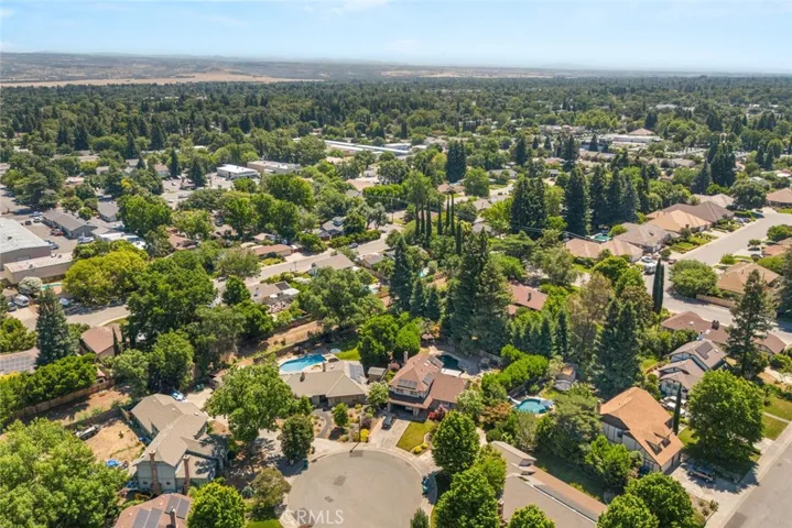 225 Somerset Place, Chico, California 95973