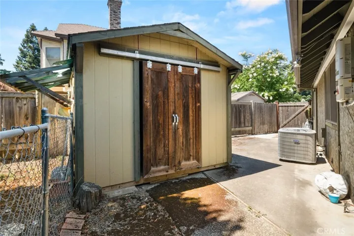 225 Somerset Place, Chico, California 95973