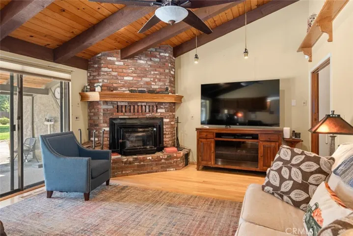 225 Somerset Place, Chico, California 95973