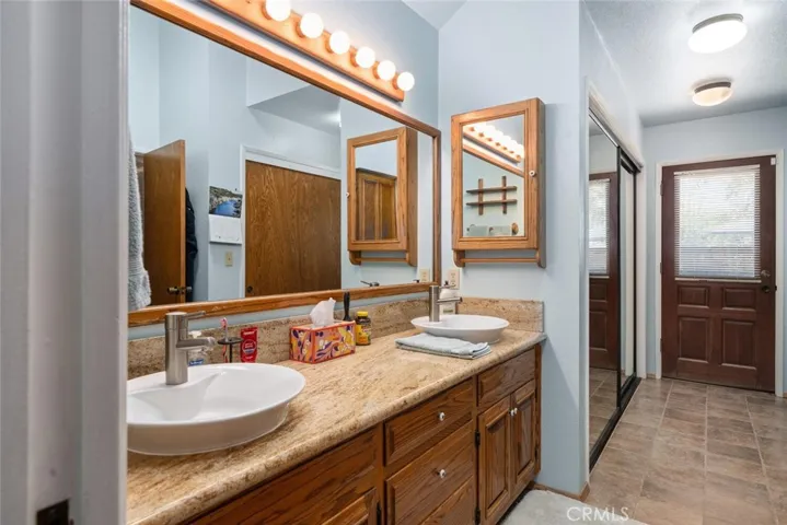 225 Somerset Place, Chico, California 95973