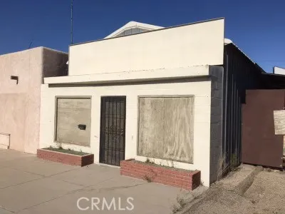 217 N First Avenue, Barstow, California 92311