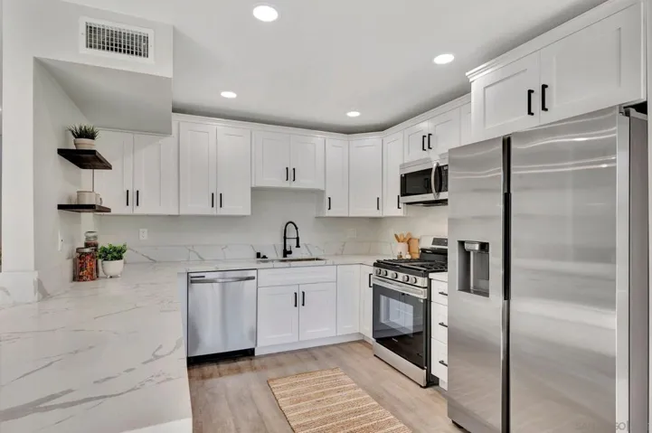 5450 Kiowa Dr 38, La Mesa, California 91942