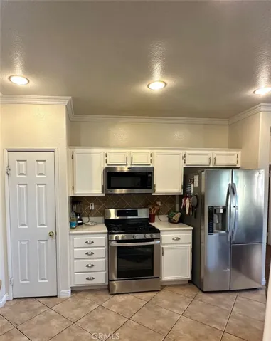 11758 Trailwood Street, Victorville, California 92392