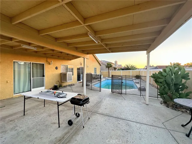 Covered patio
