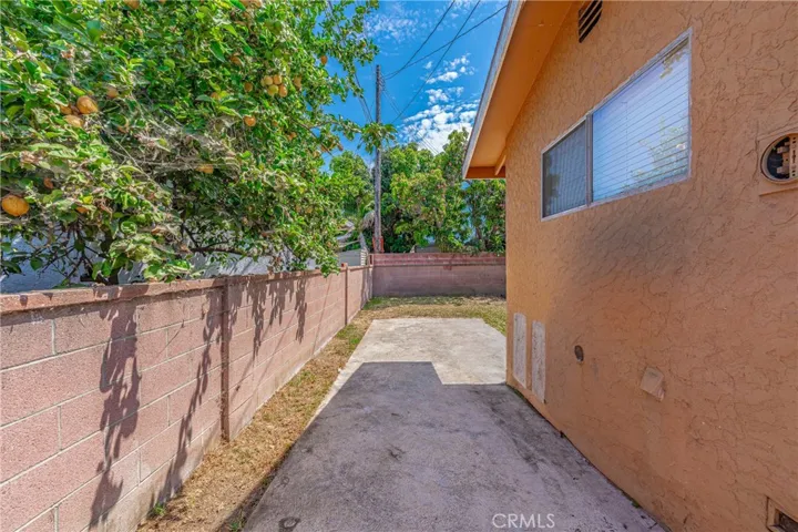 15134 El Camino Avenue, Paramount, California 90723