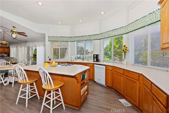Island Kitchen