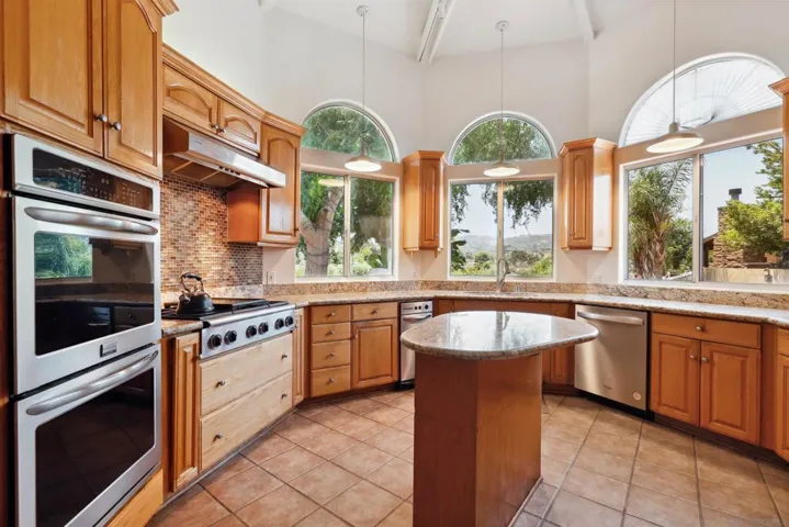 12236 A Ave, Lakeside, California 92040