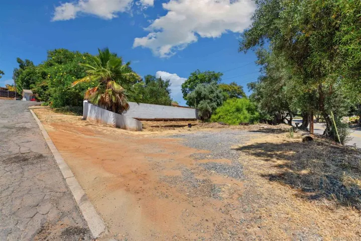 12236 A Ave, Lakeside, California 92040