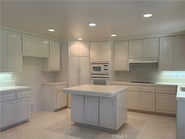 1102 Fairway Vista Drive, Santa Maria, California 93455