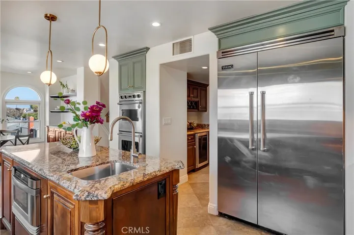 16386 N Pacific Avenue, Sunset Beach, California 90742