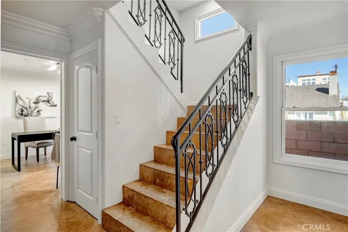 16386 N Pacific Avenue, Sunset Beach, California 90742