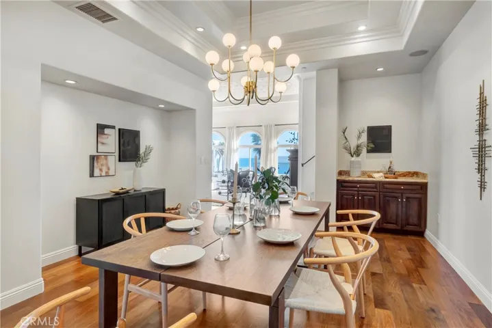 16386 N Pacific Avenue, Sunset Beach, California 90742
