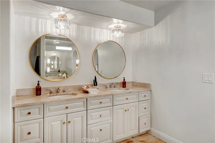 16386 N Pacific Avenue, Sunset Beach, California 90742