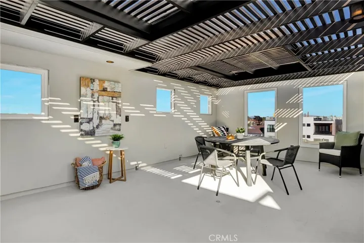 16386 N Pacific Avenue, Sunset Beach, California 90742