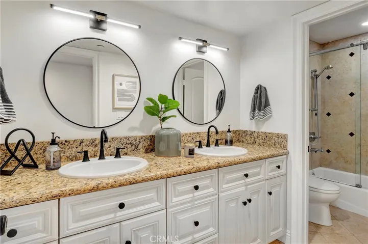 16386 N Pacific Avenue, Sunset Beach, California 90742