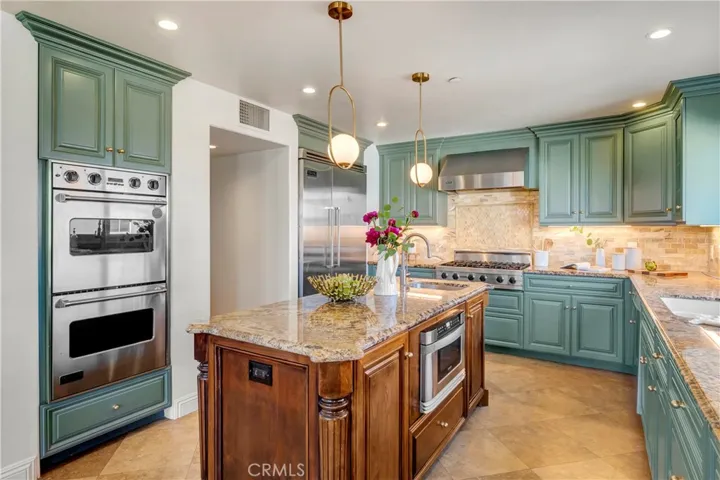 16386 N Pacific Avenue, Sunset Beach, California 90742