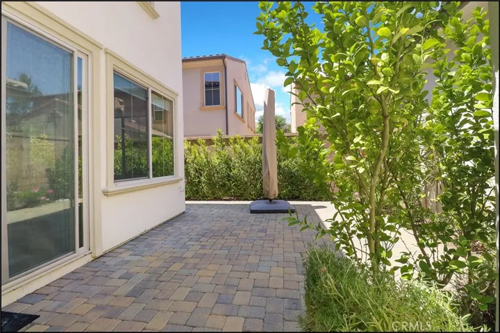 151 Bright Poppy, Irvine, California 92618