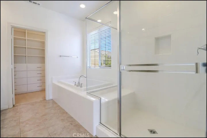 151 Bright Poppy, Irvine, California 92618