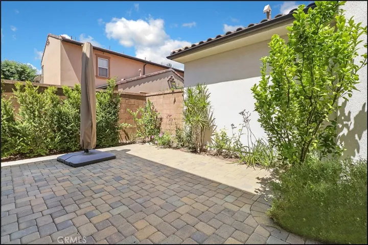151 Bright Poppy, Irvine, California 92618