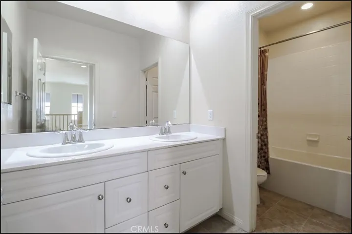 151 Bright Poppy, Irvine, California 92618