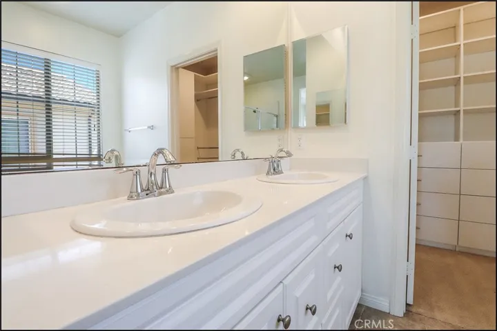 151 Bright Poppy, Irvine, California 92618