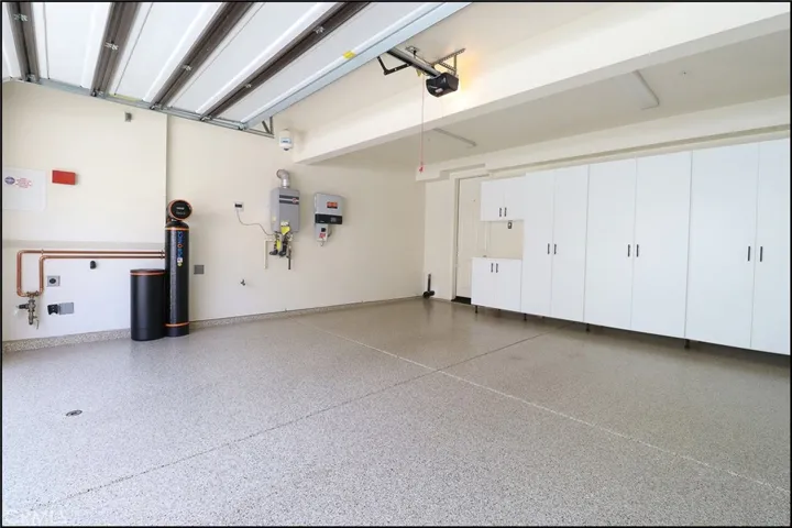 151 Bright Poppy, Irvine, California 92618