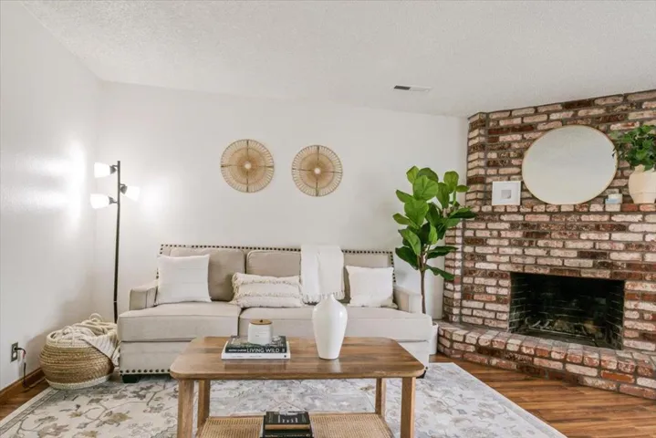 653 Alvarado Court, Salinas, California 93907