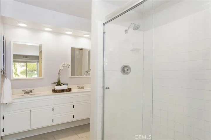 8070 E Desert Pine Drive, Anaheim Hills, California 92808