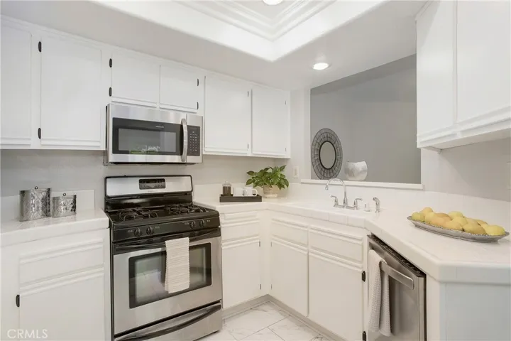 8070 E Desert Pine Drive, Anaheim Hills, California 92808