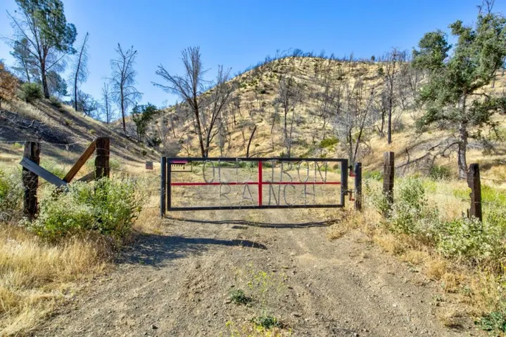 14600 Del Puerto Canyon Road, Newman, California 95360