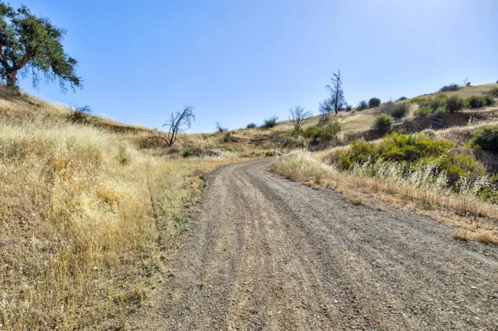 14600 Del Puerto Canyon Road, Newman, California 95360