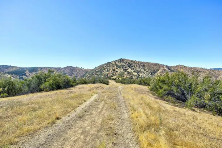 14600 Del Puerto Canyon Road, Newman, California 95360