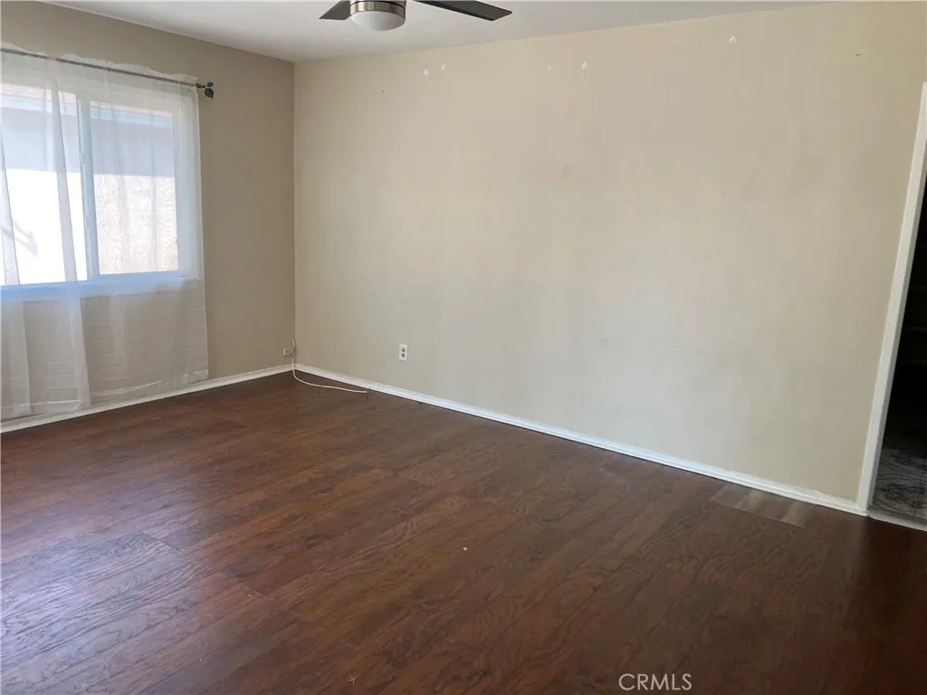 10248 Stanford Avenue, South Gate, California 90280 home-pic-10