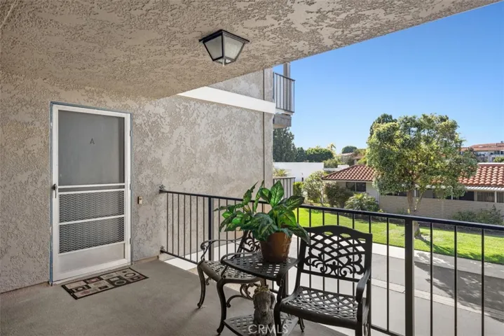2207 Via Mariposa East A, Laguna Woods, California 92637