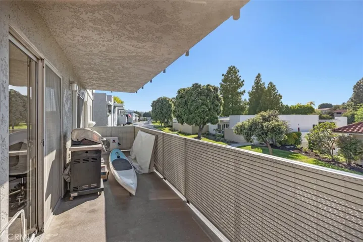 2207 Via Mariposa East A, Laguna Woods, California 92637