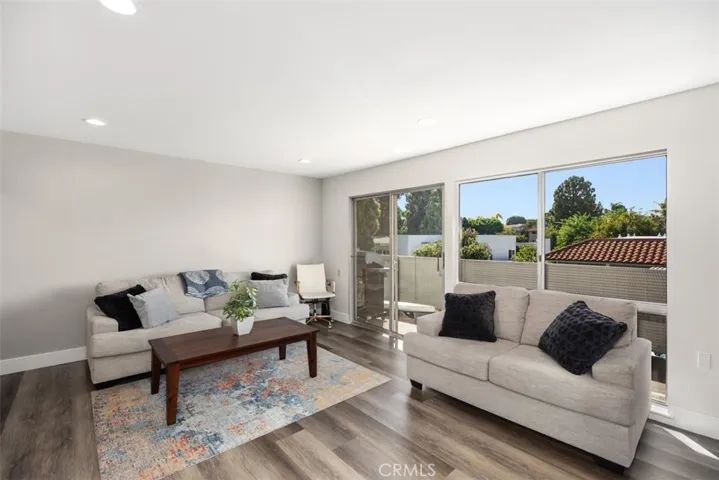 2207 Via Mariposa East A, Laguna Woods, California 92637