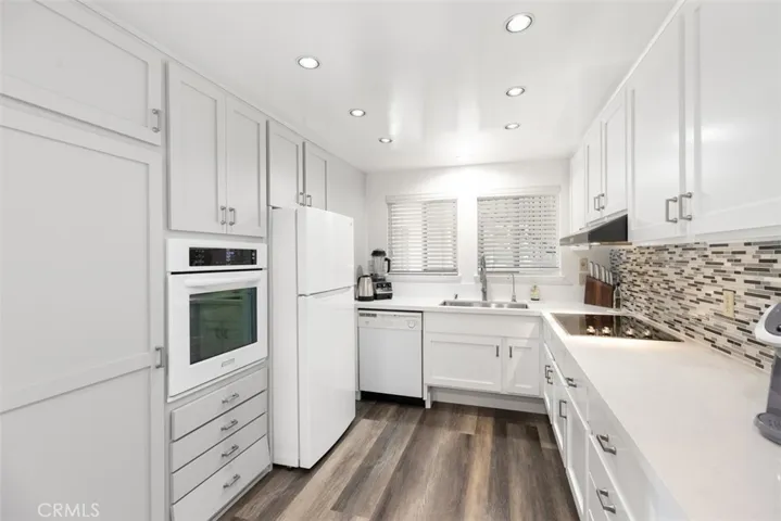 2207 Via Mariposa East A, Laguna Woods, California 92637