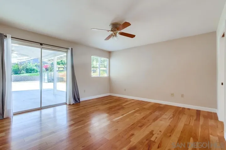 24574 Del Amo Rd, Ramona, California 92065