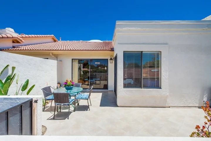 12844 Corte Arauco, San Diego, California 92128